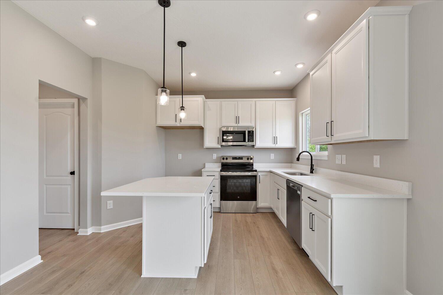 03-Kitchen