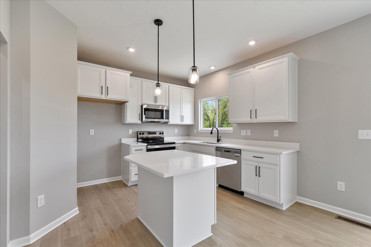 04-Kitchen