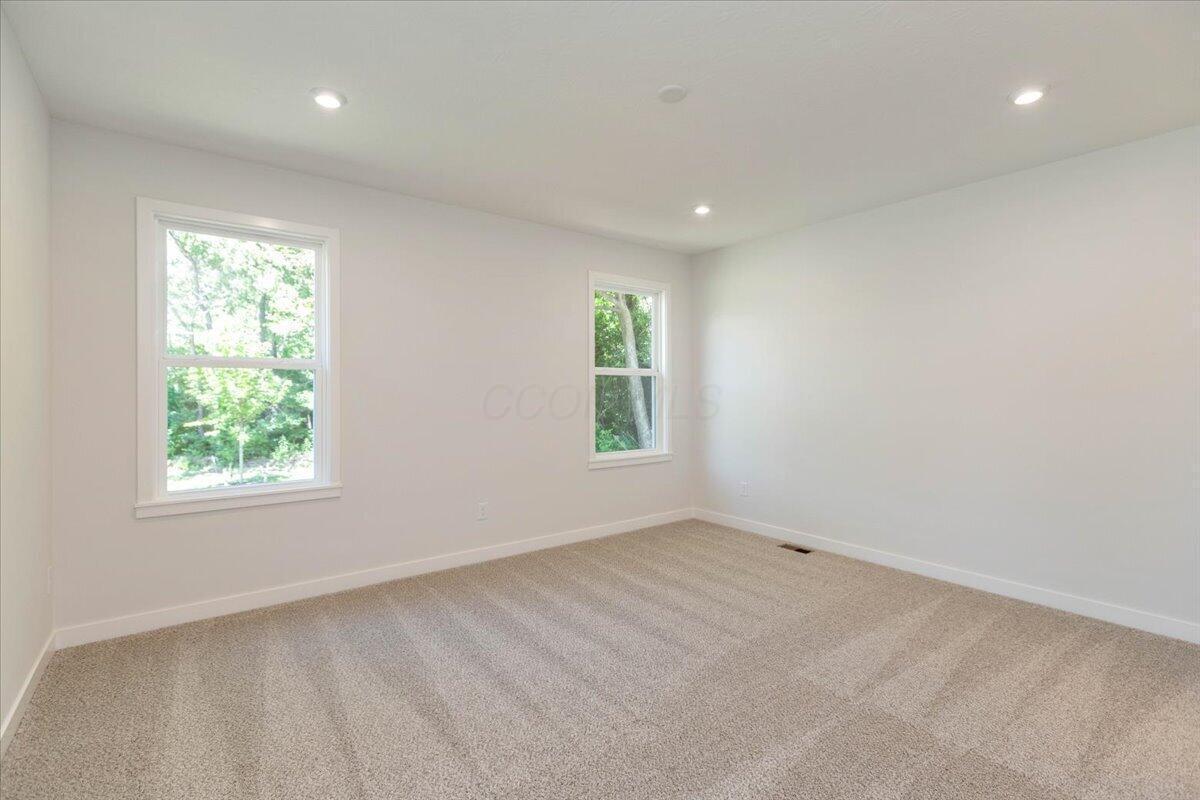 18-Primary Bedroom