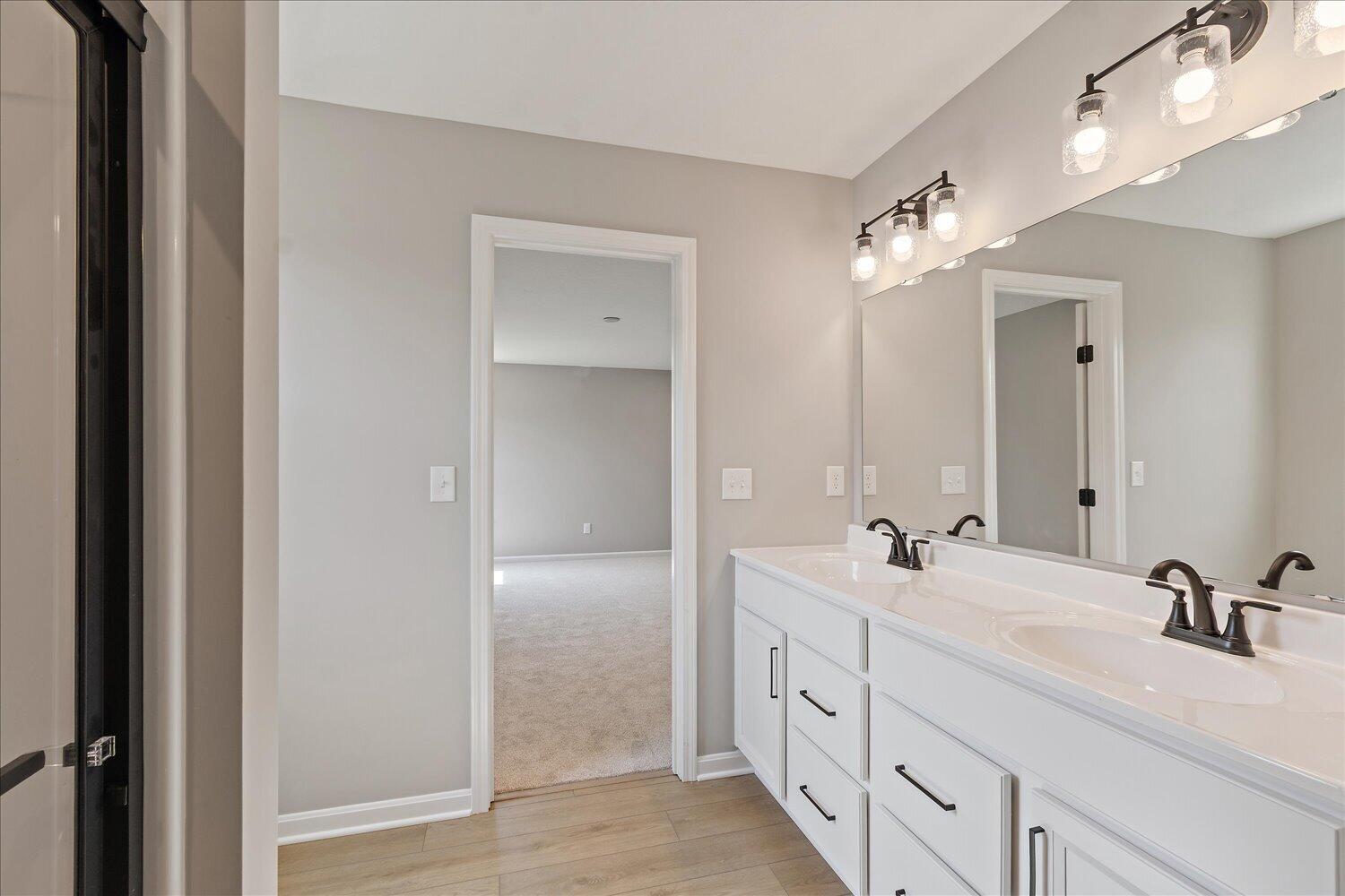 18-Primary Bathroom