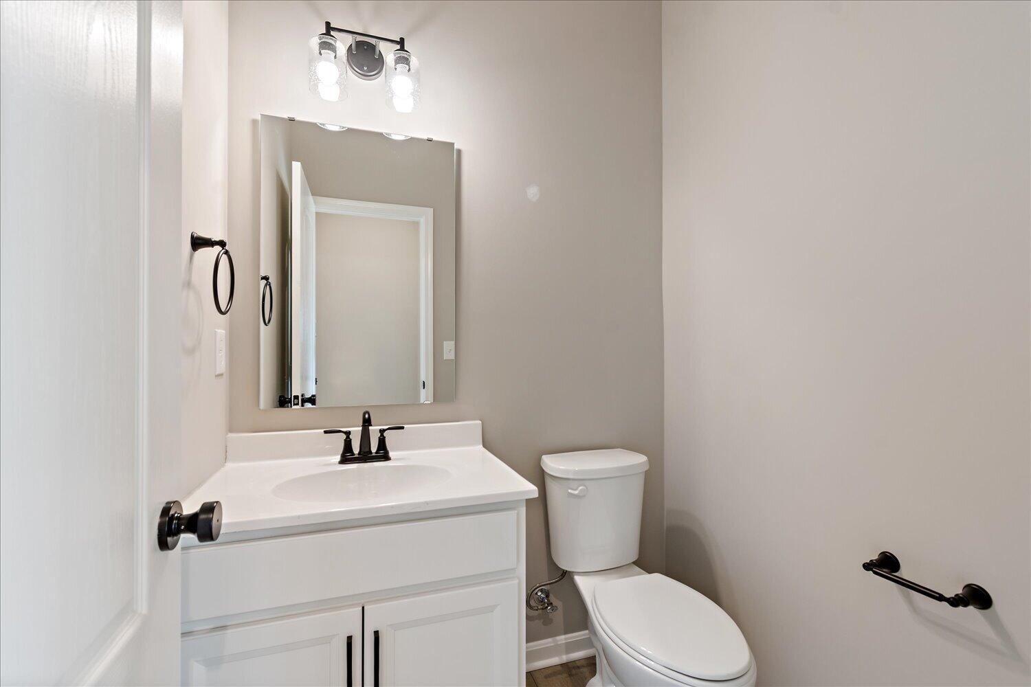 23-Powder Room