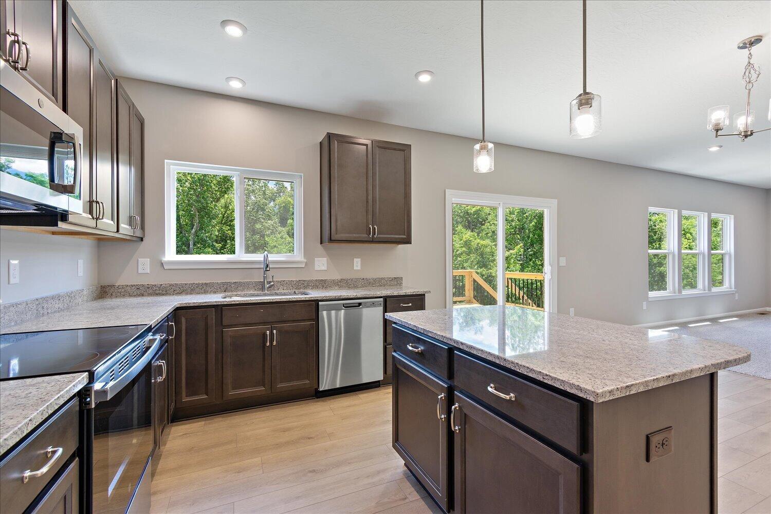 05-Kitchen