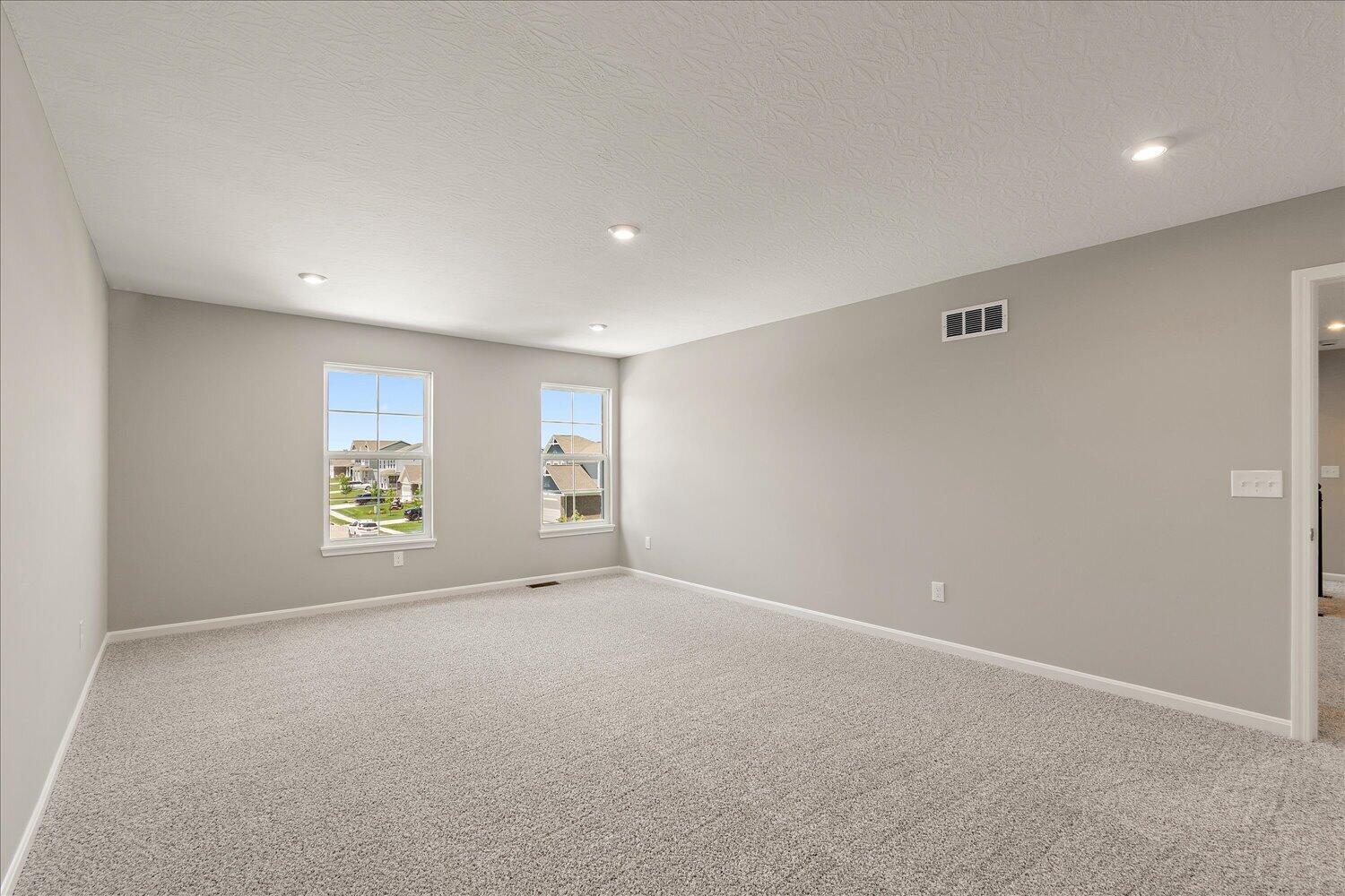 17-Primary Bedroom