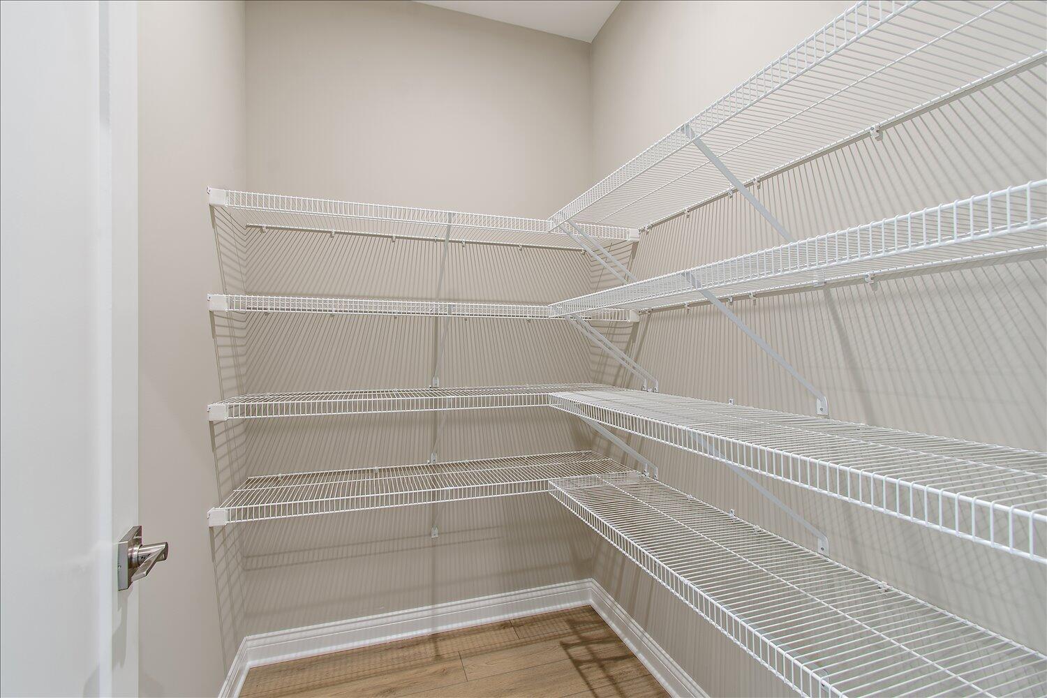 08-Pantry