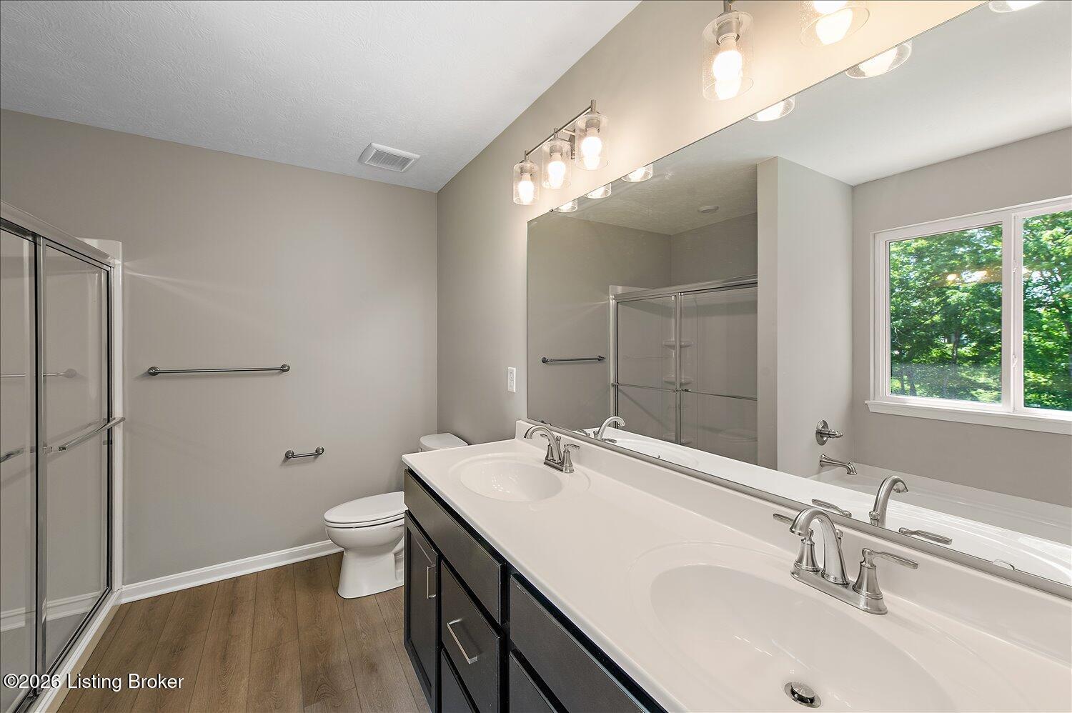 17-Primary Bathroom