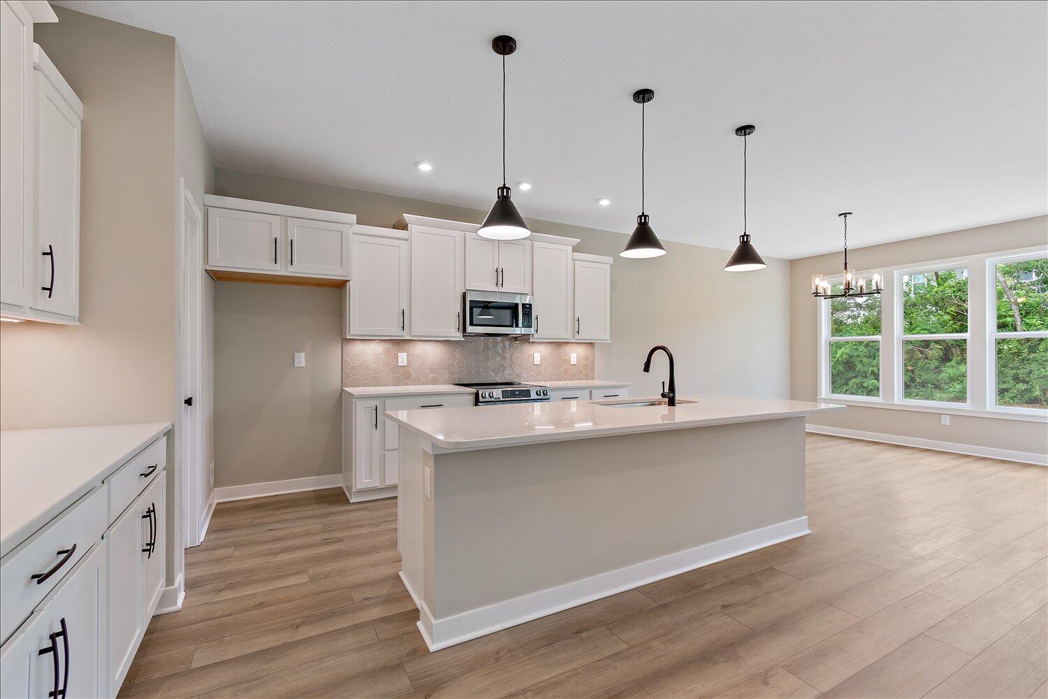 03-Kitchen