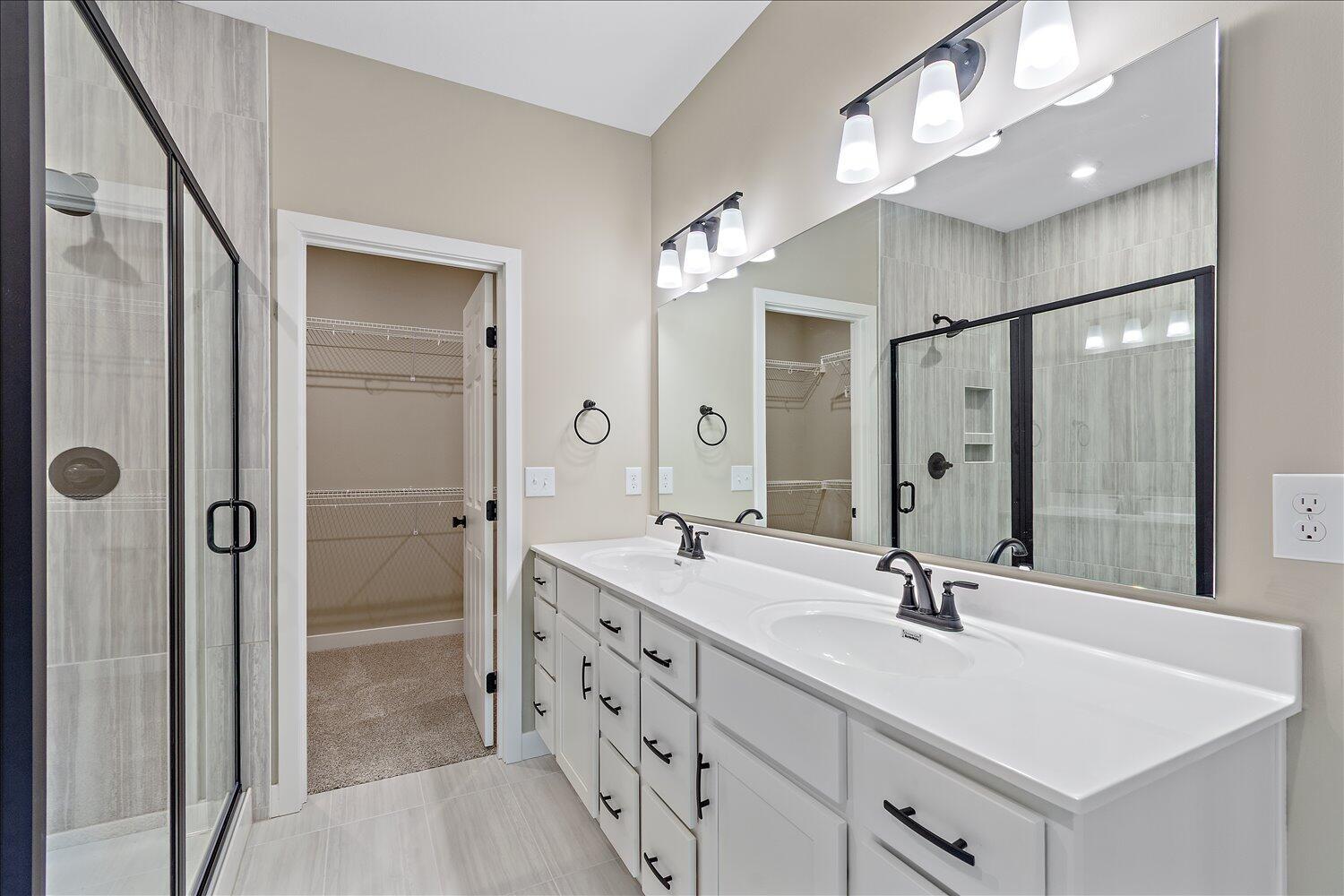18-Primary Bathroom