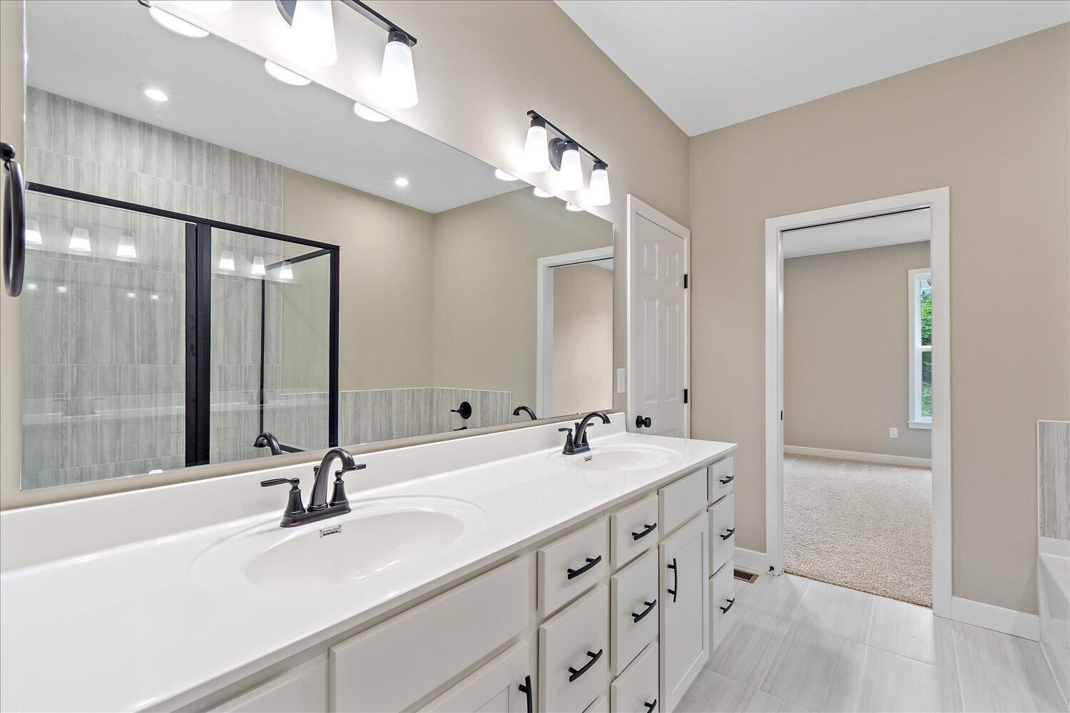 19-Primary Bathroom