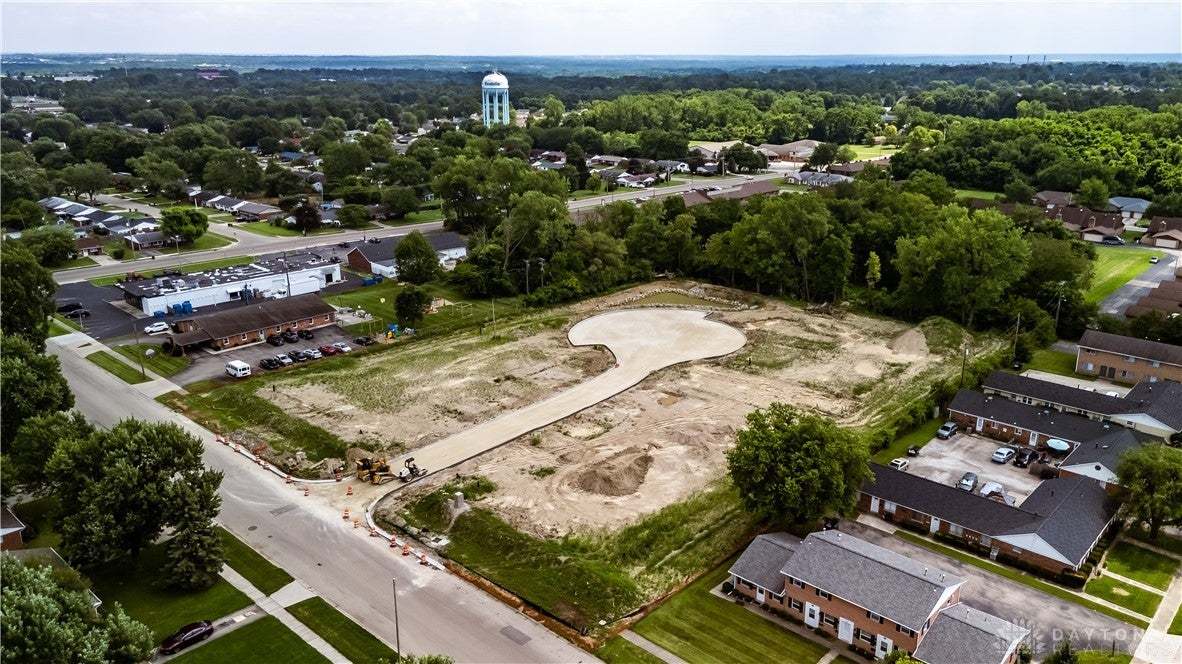 This spacious vacant lot presents an exceptional b