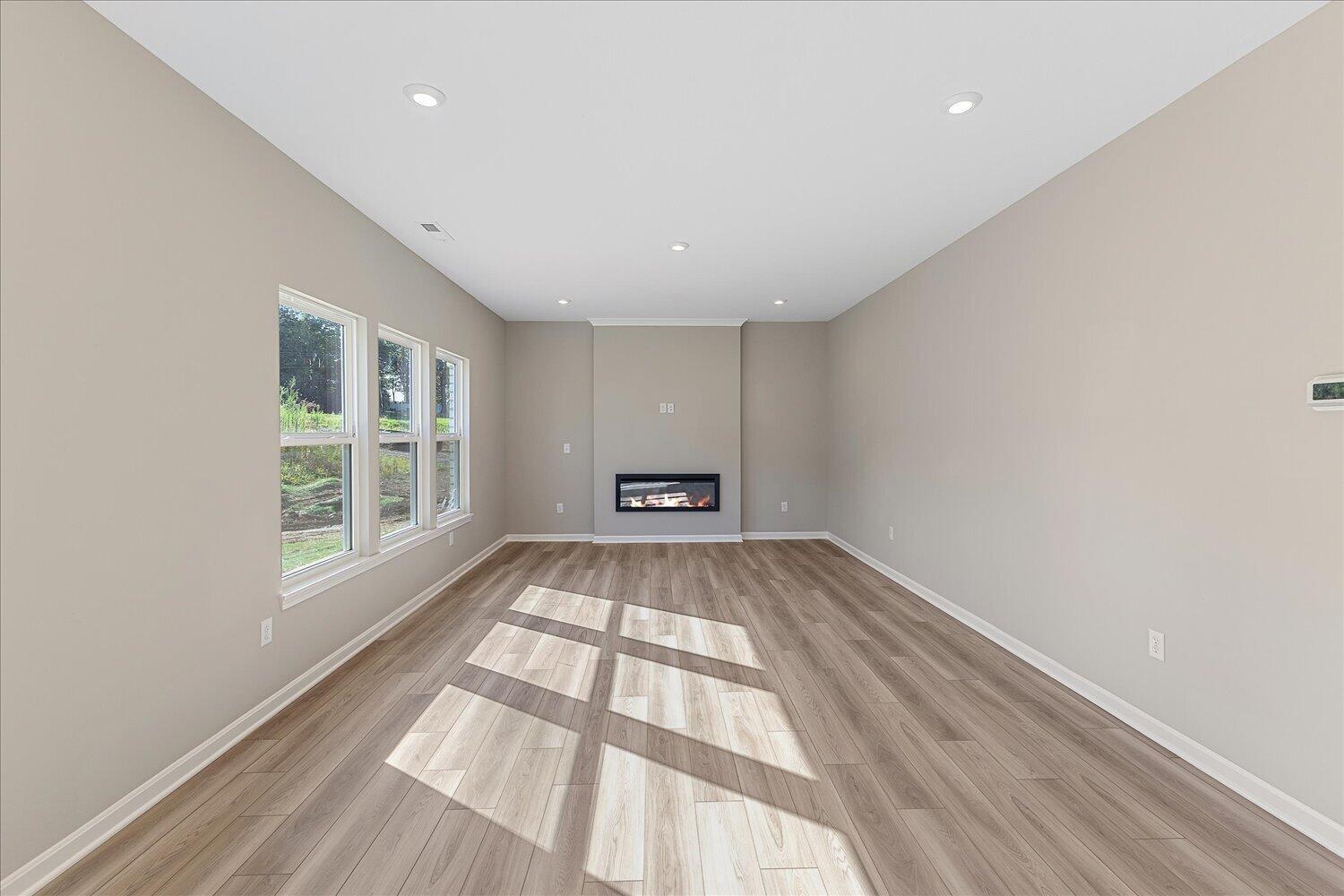 07-Living Room