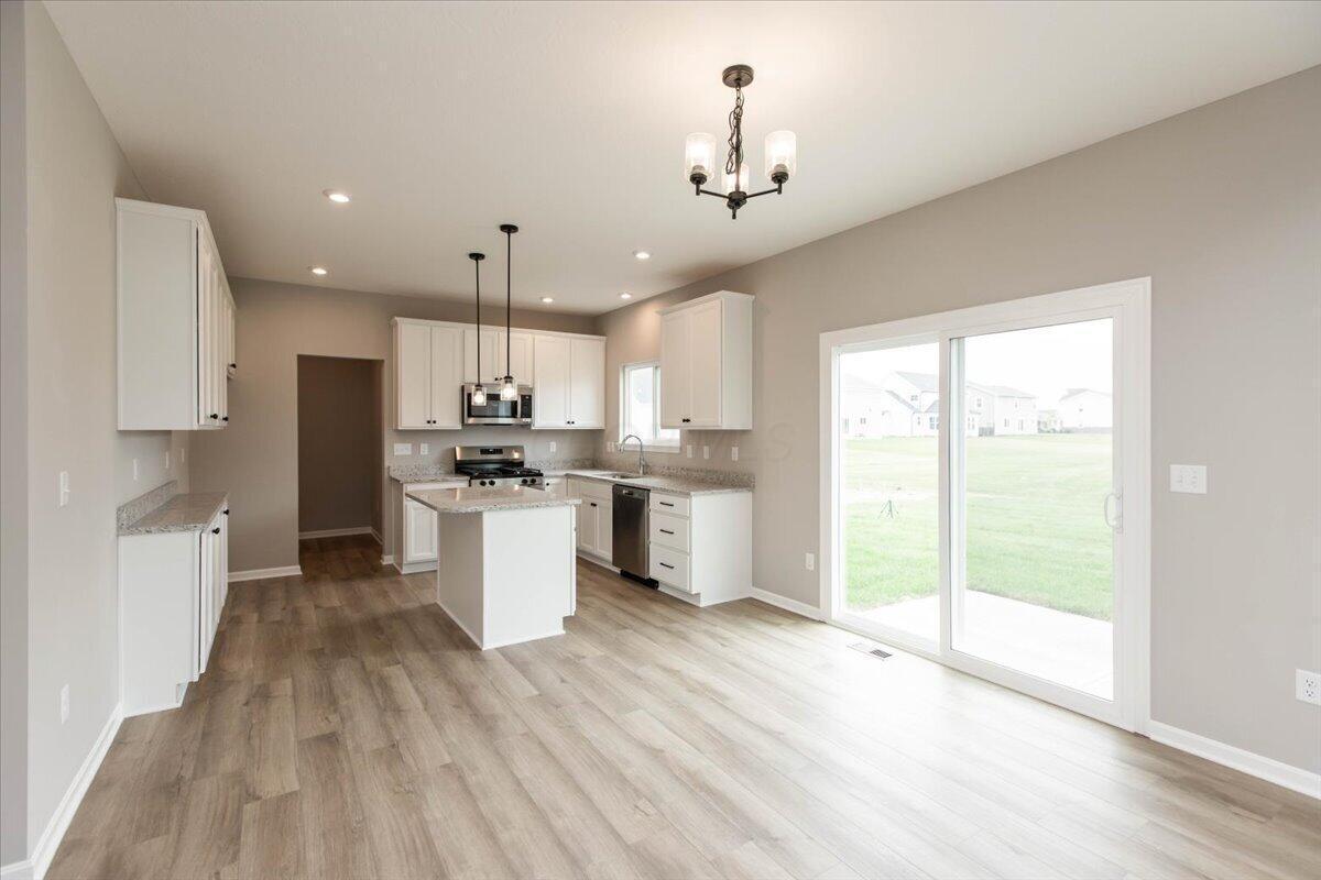 12-Breakfast Area