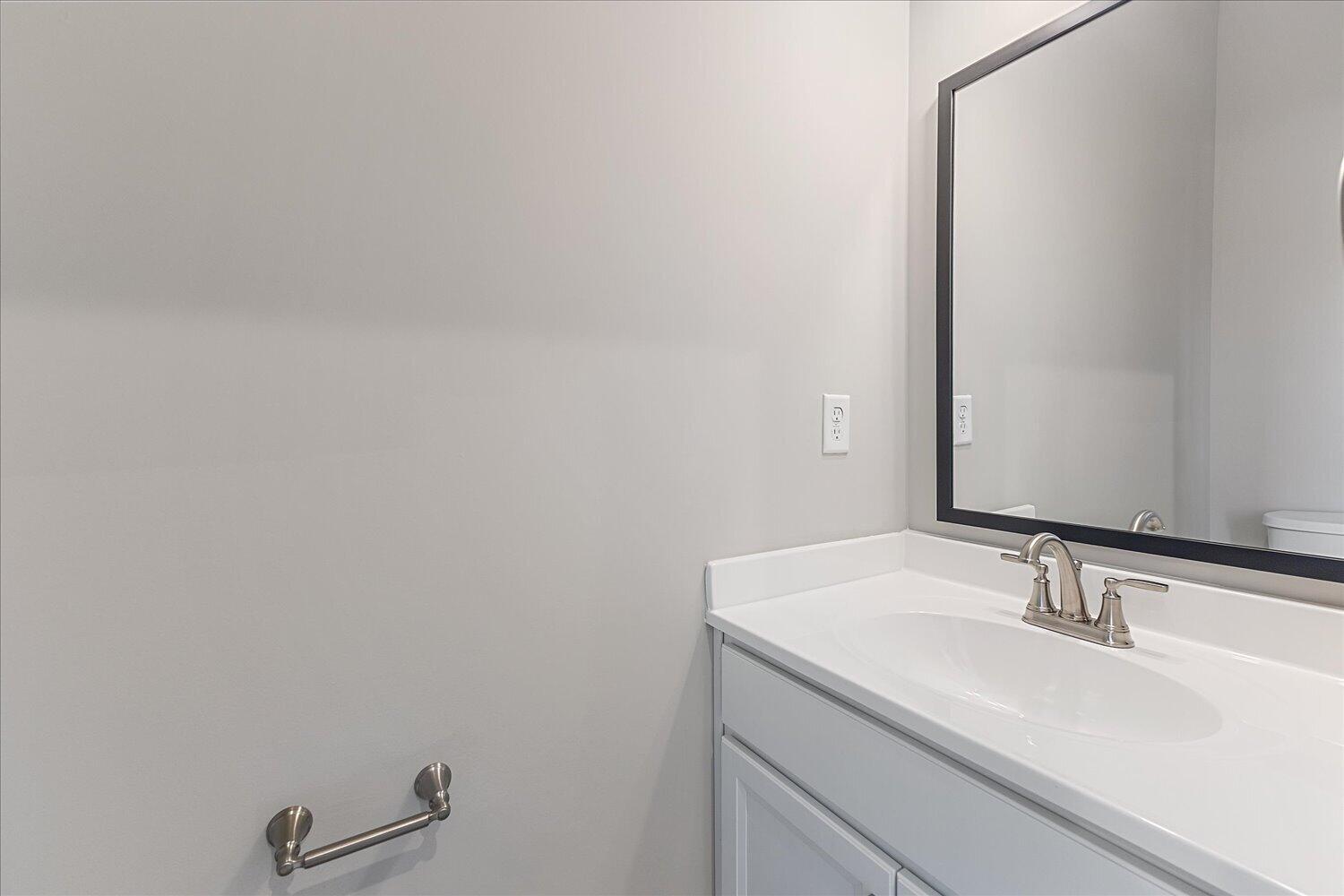 20-Powder Room