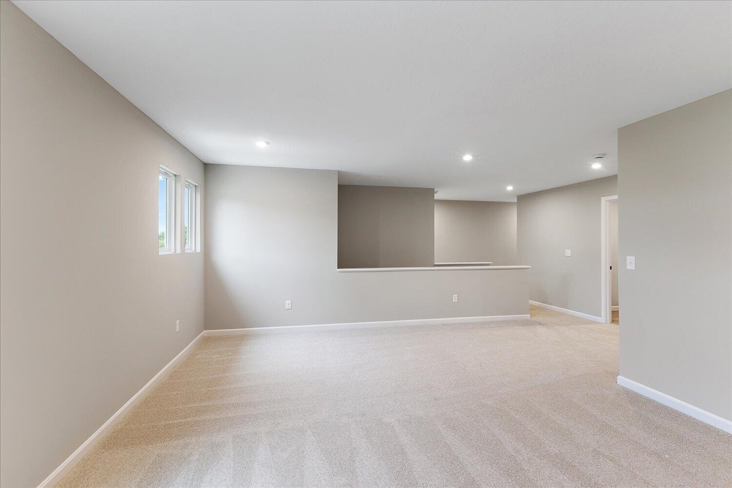 14-Family Room