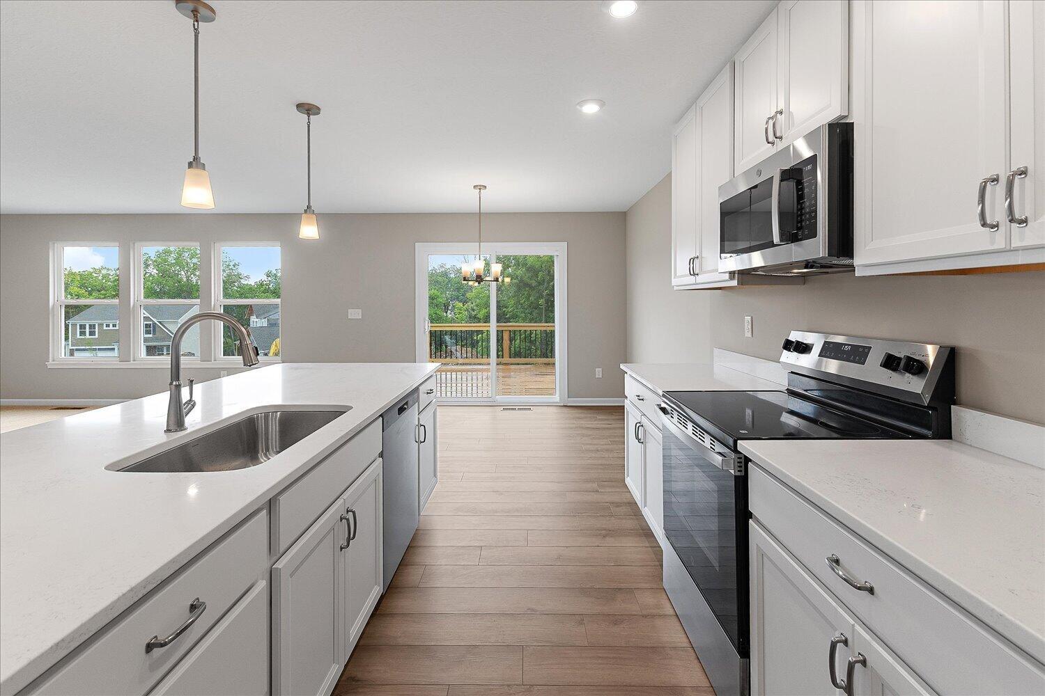 04-Kitchen