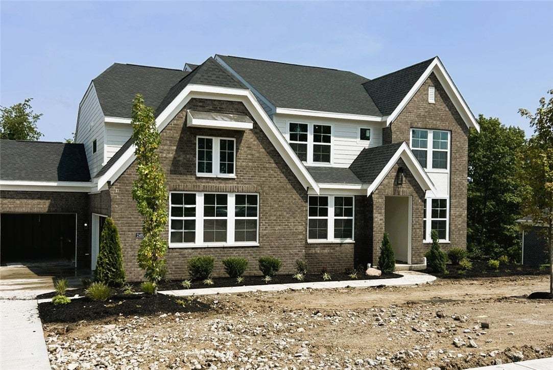 2460 Bent Grass Drive