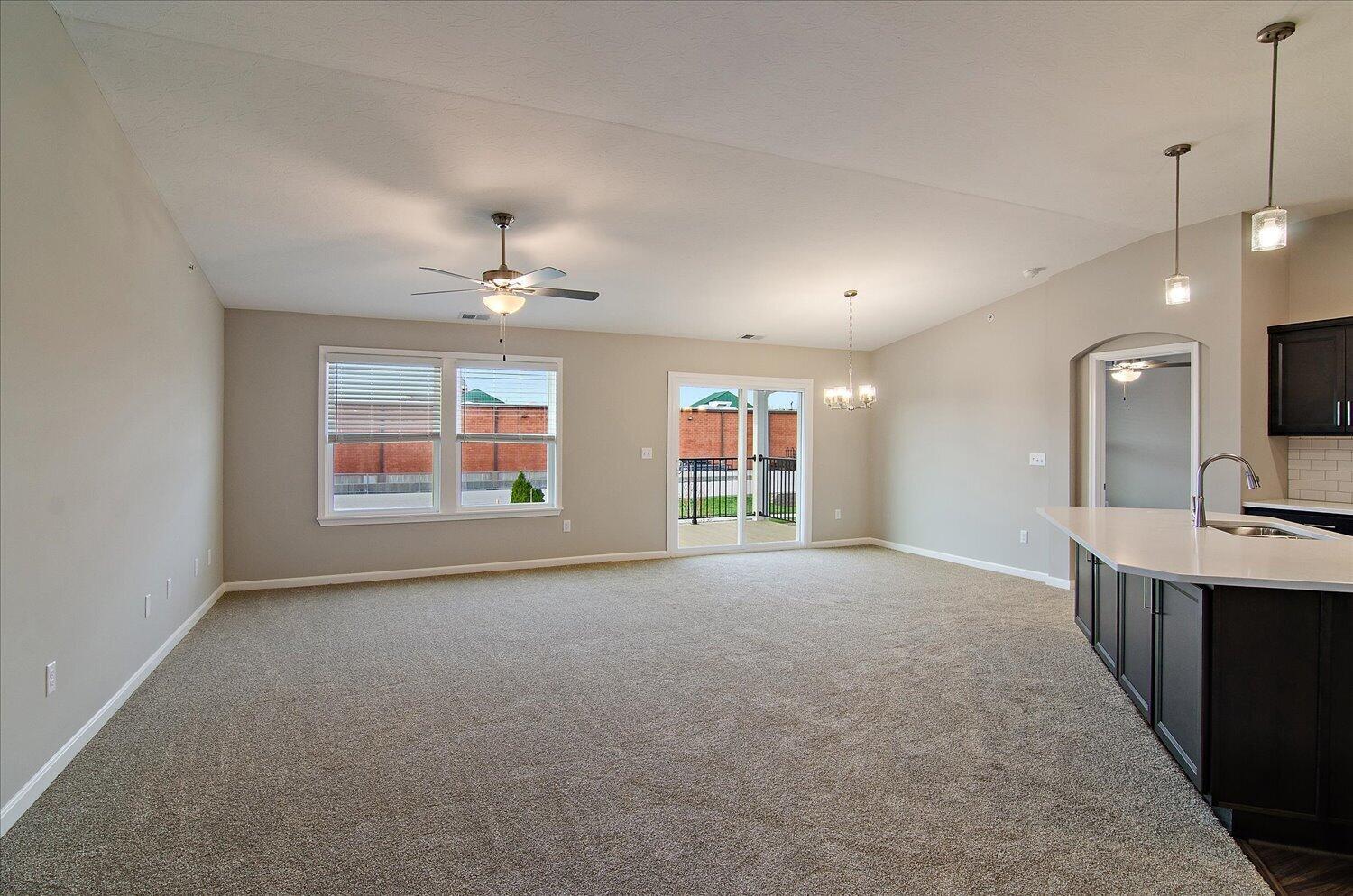 06-Living Room