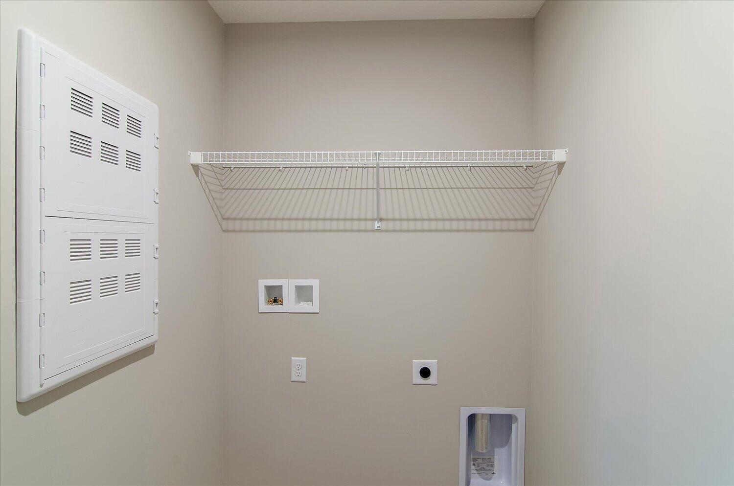 17-Laundry Room
