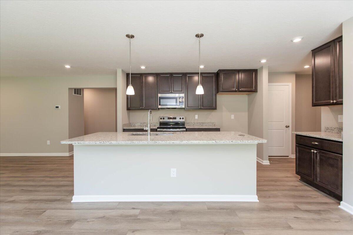 06-Kitchen