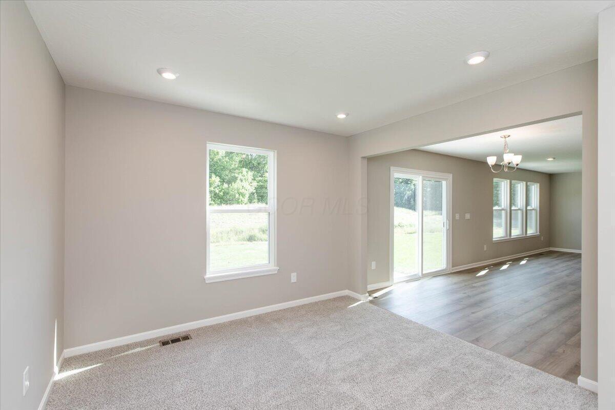 14-Family Room