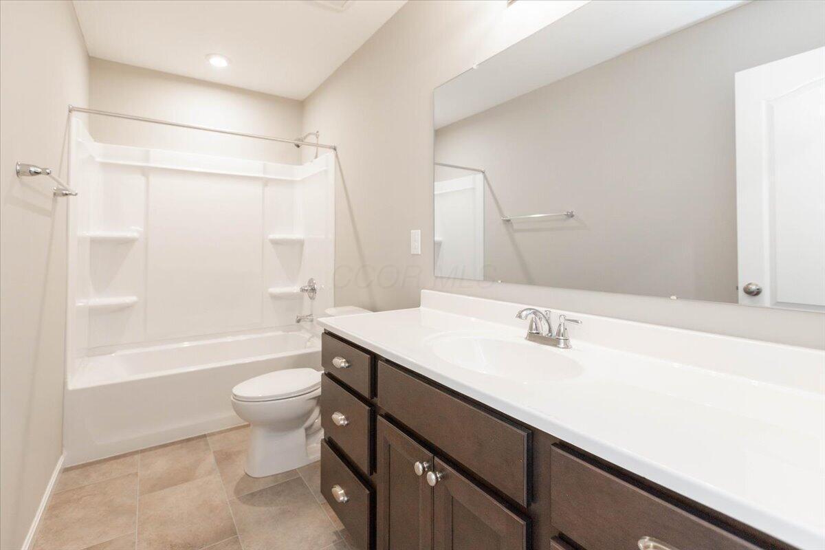 27-Hall Bath
