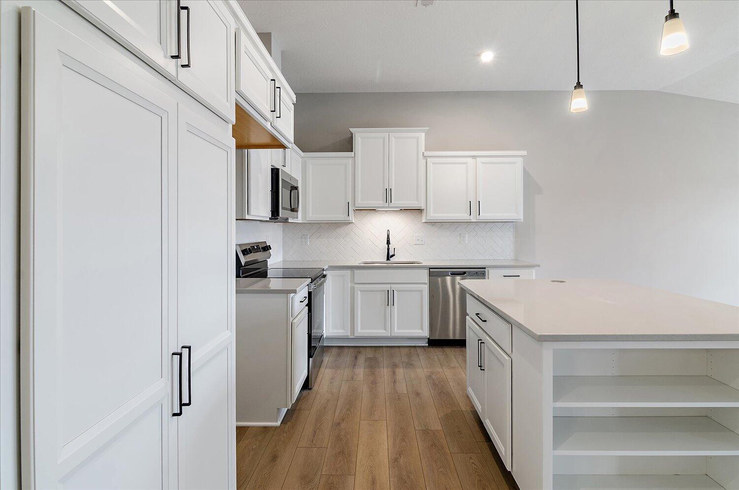 04-Kitchen
