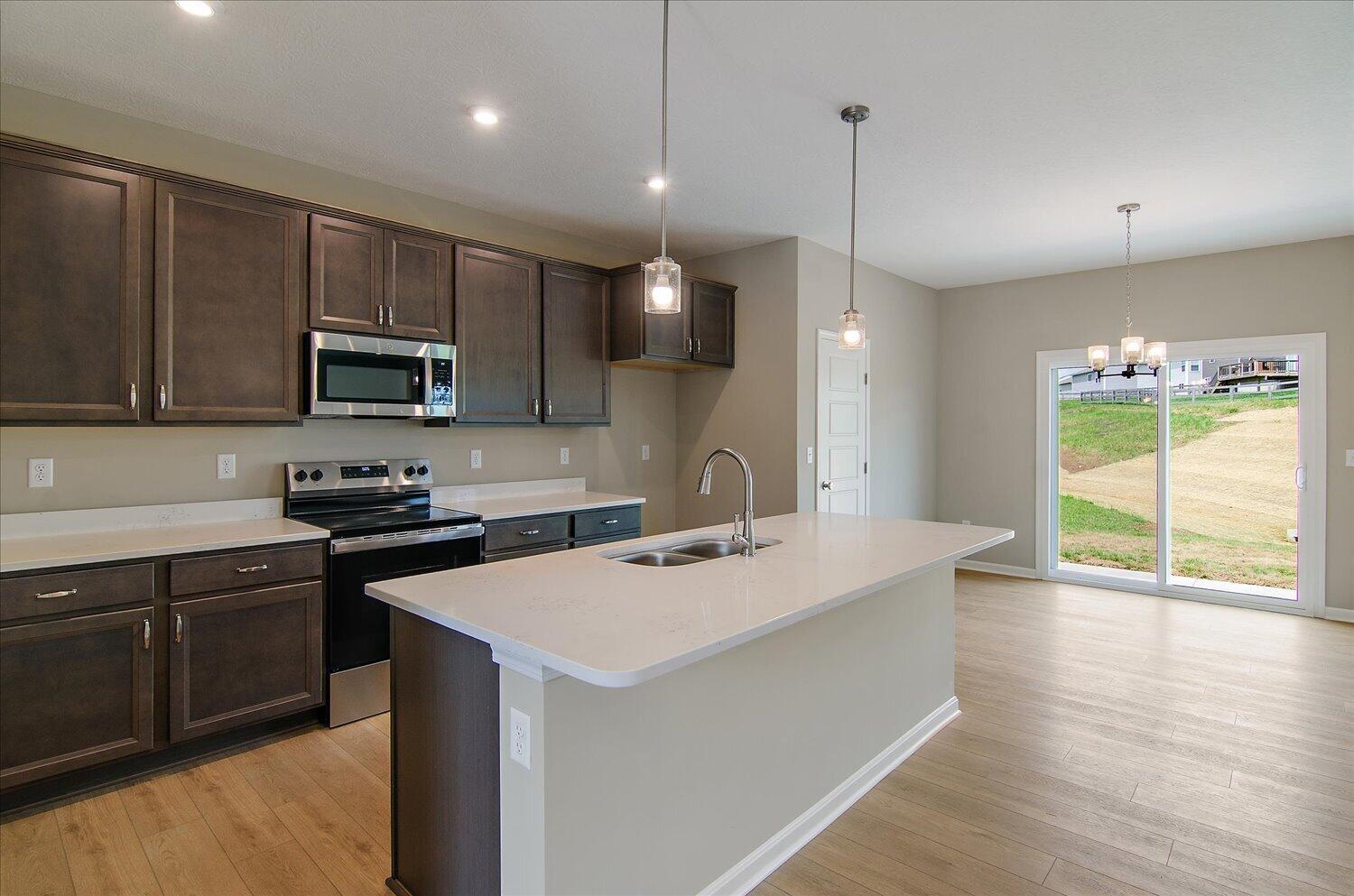03-Kitchen