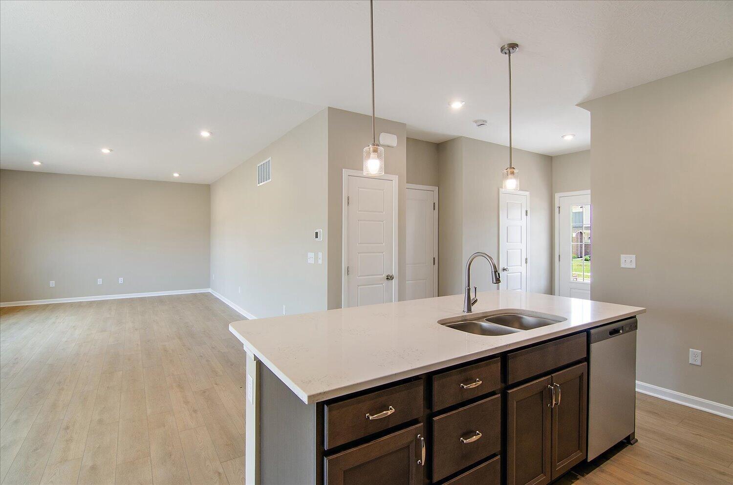 06-Kitchen