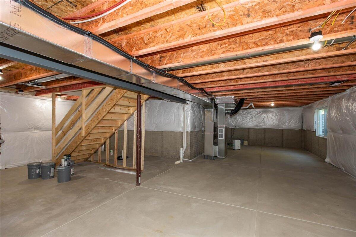 32-Basement