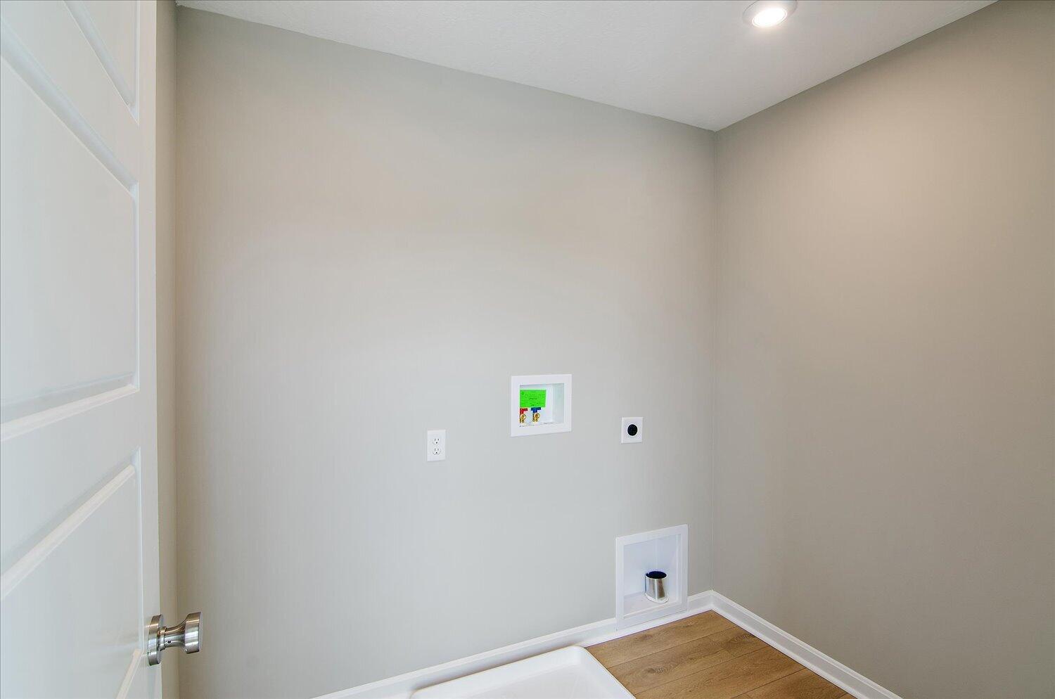 25-Laundry Room