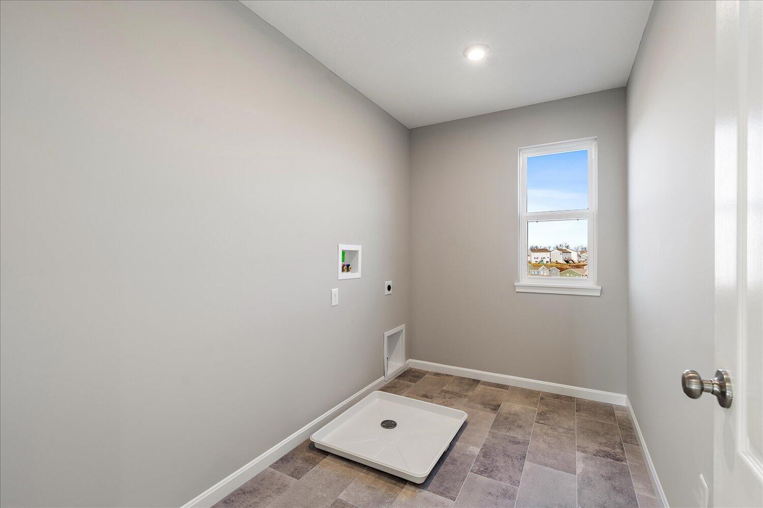 24-Laundry Room