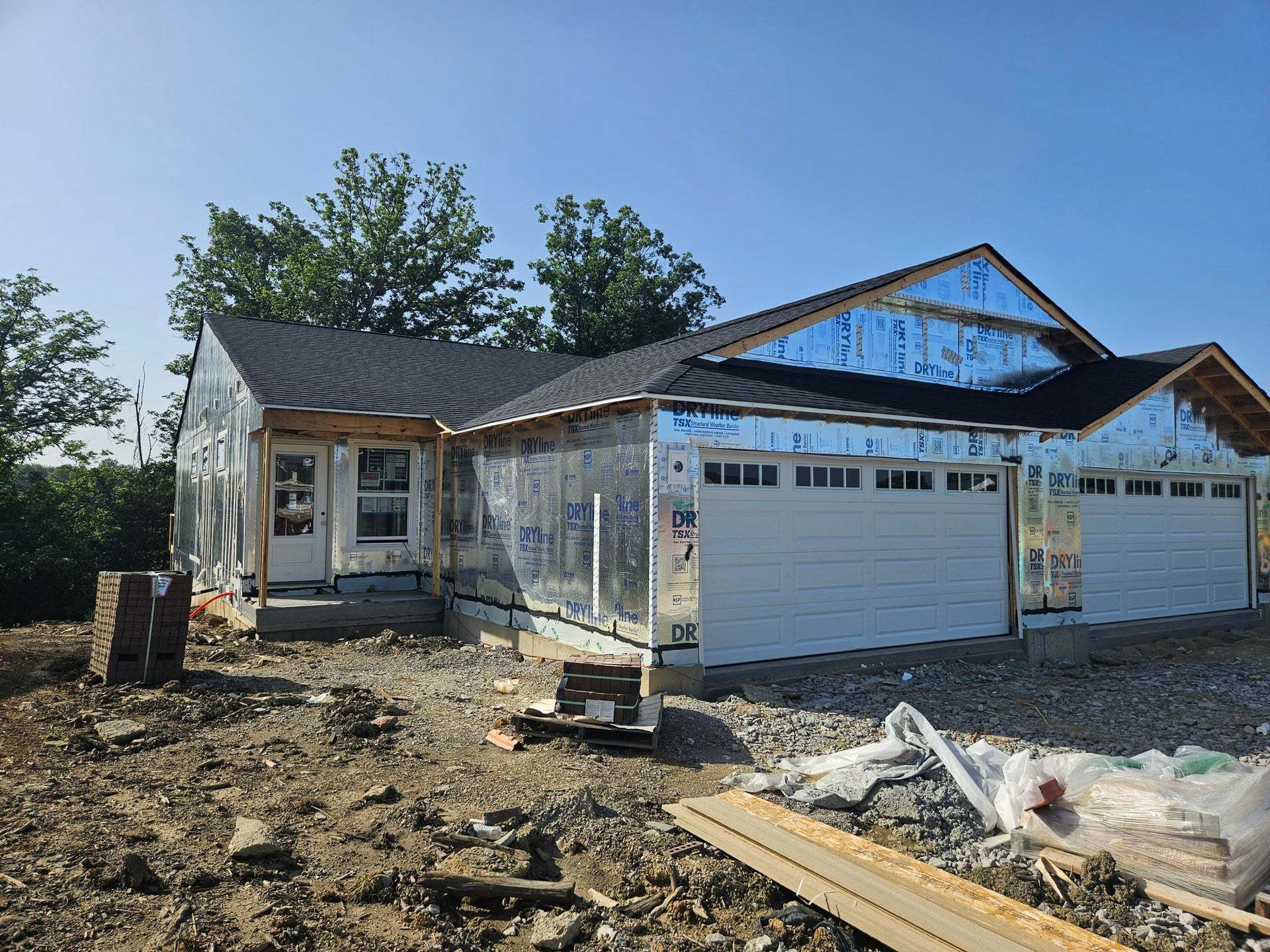 1350 Parkside Dr (Wembley)