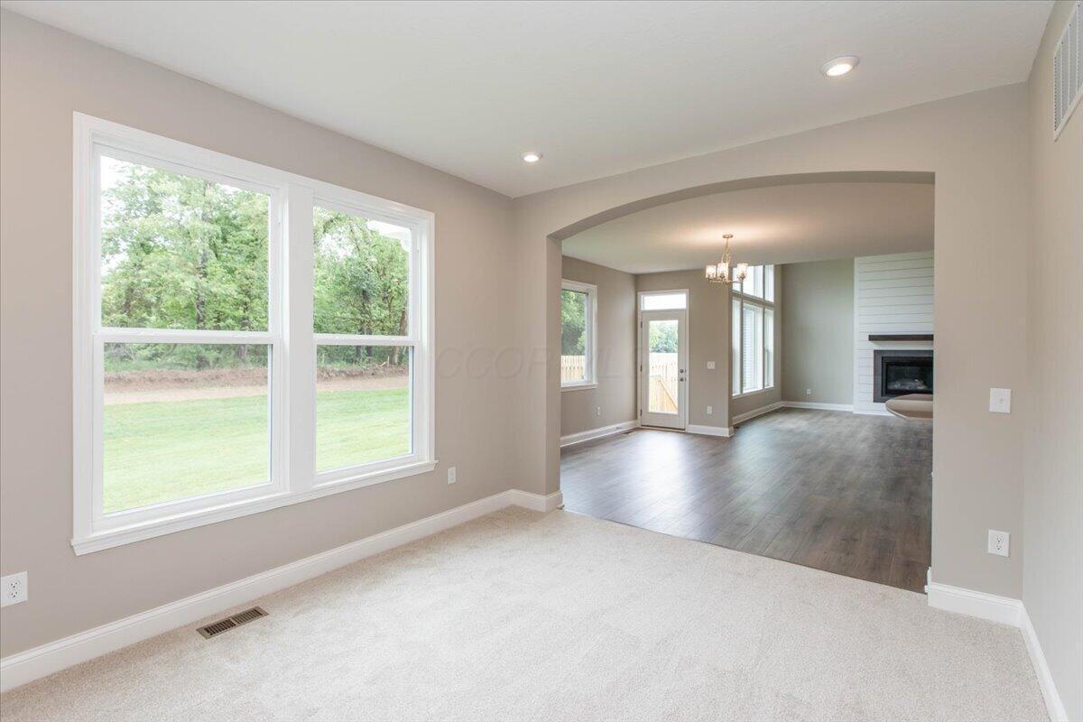 17-Family Room