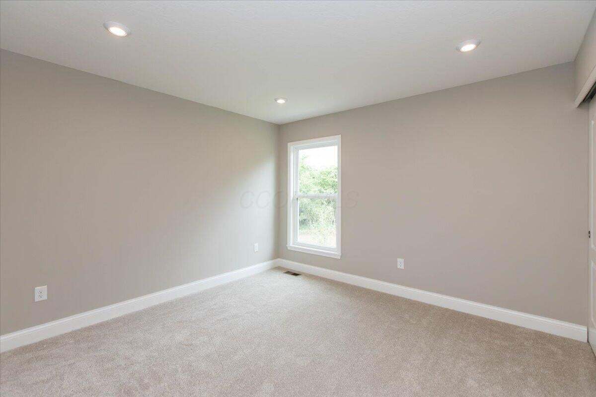 31-Bedroom 3