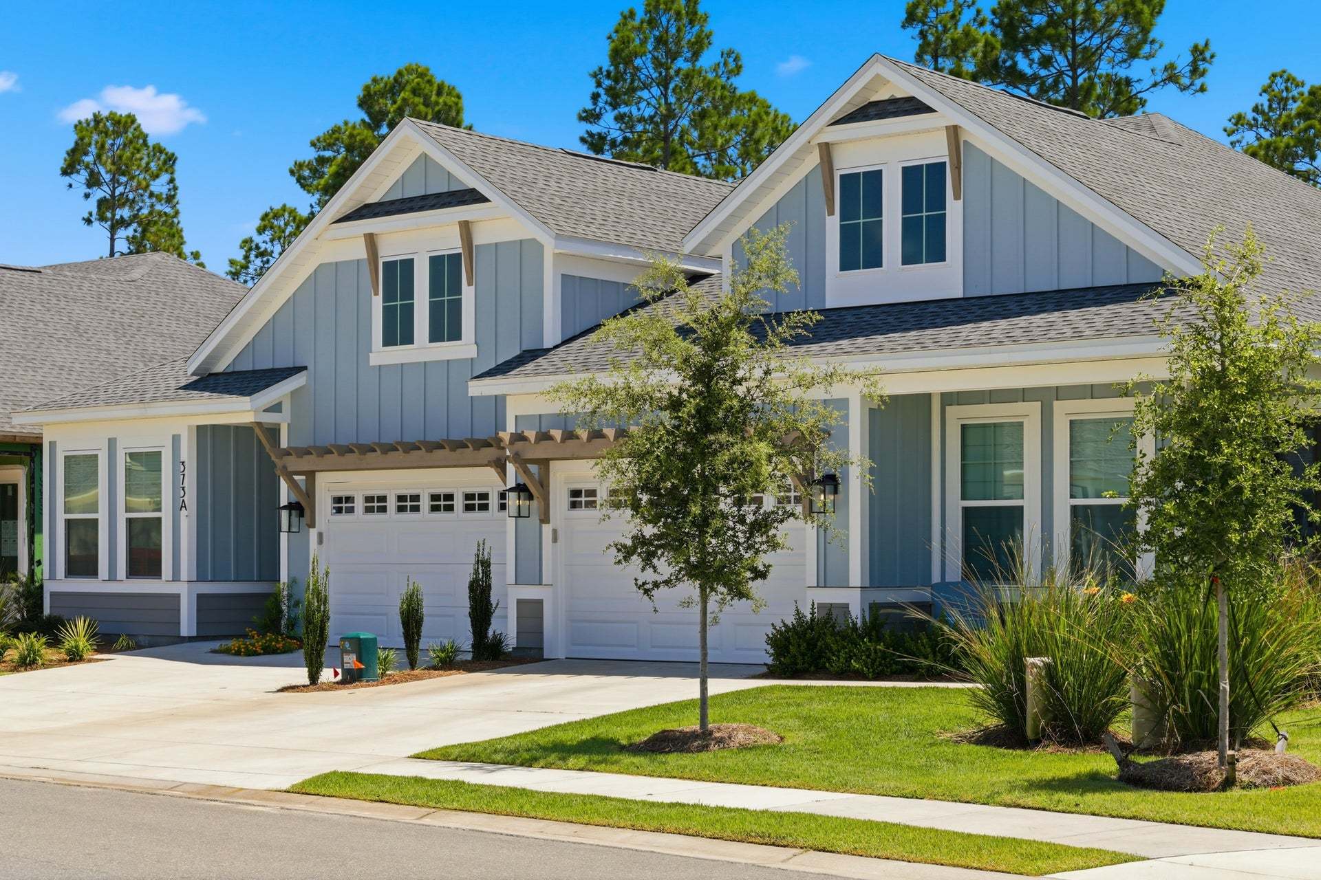casa en The Villas at Longleaf Park, a Watersound Origins® community por Fischer Homes