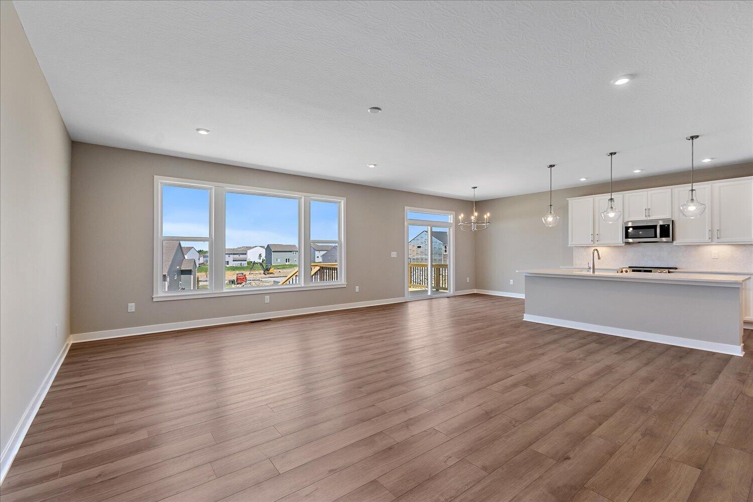 10-Living Room