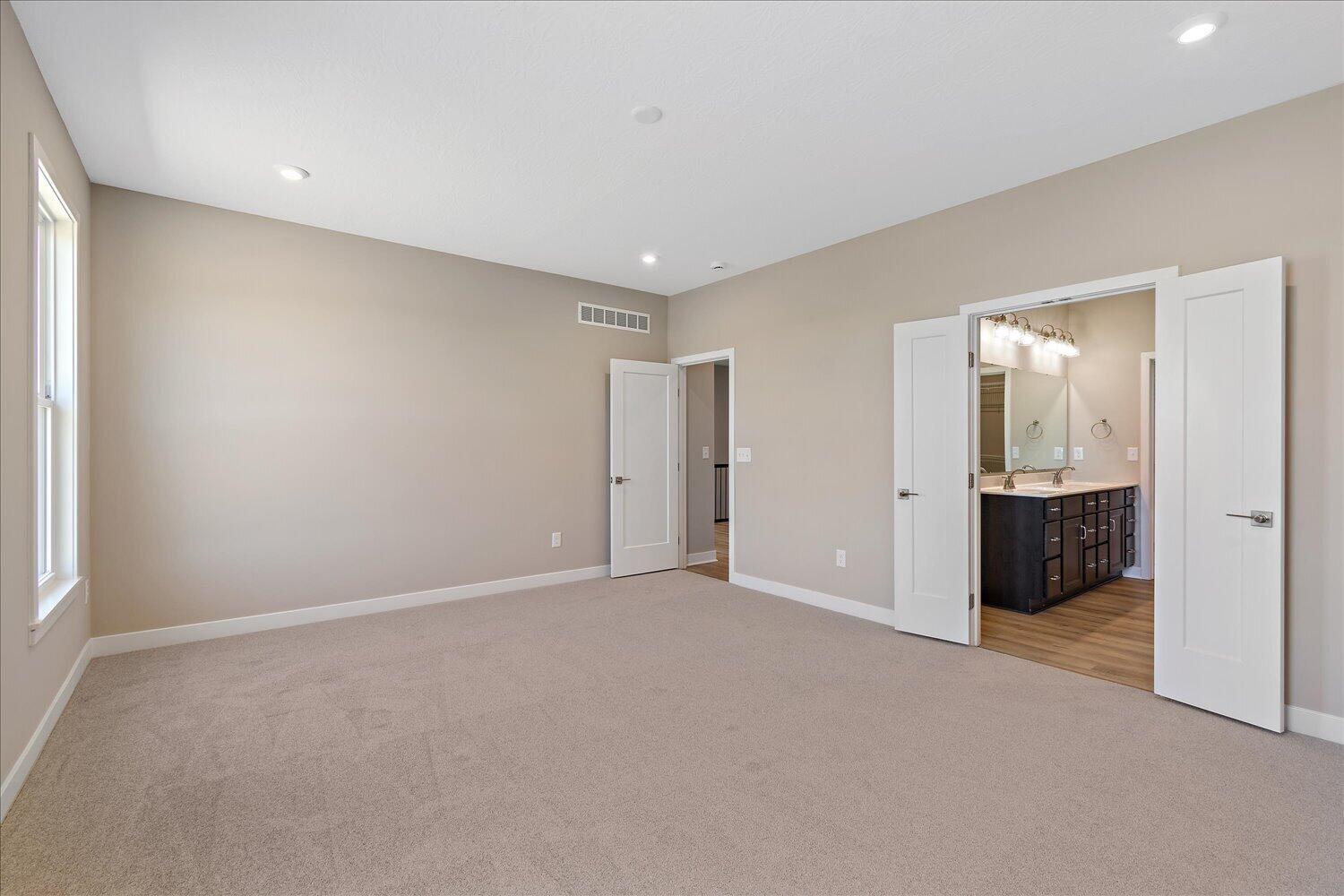 15-Primary Bedroom