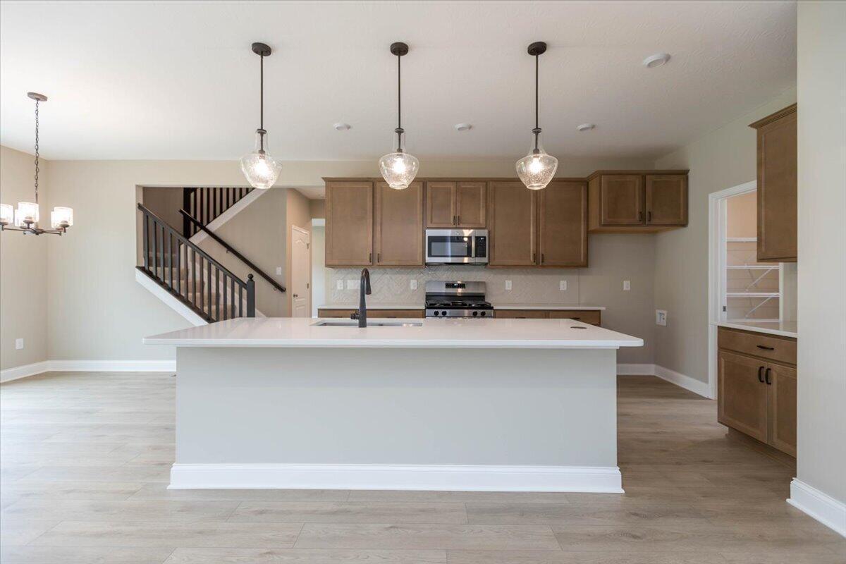 06-Kitchen