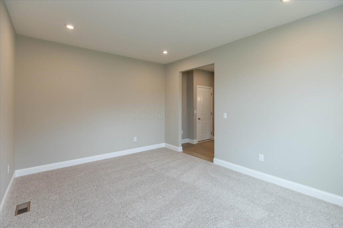 17-Family Room