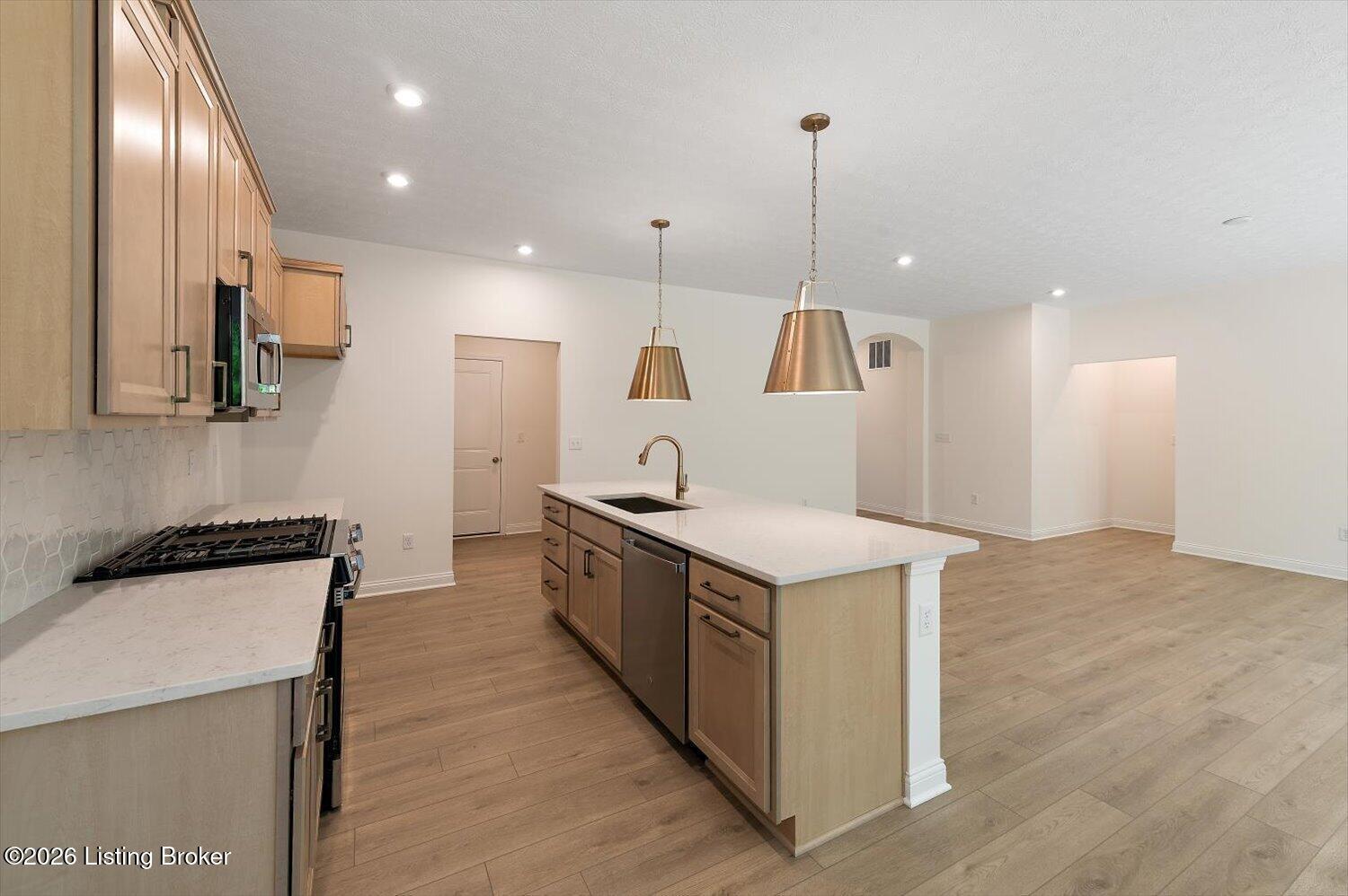 04-Kitchen