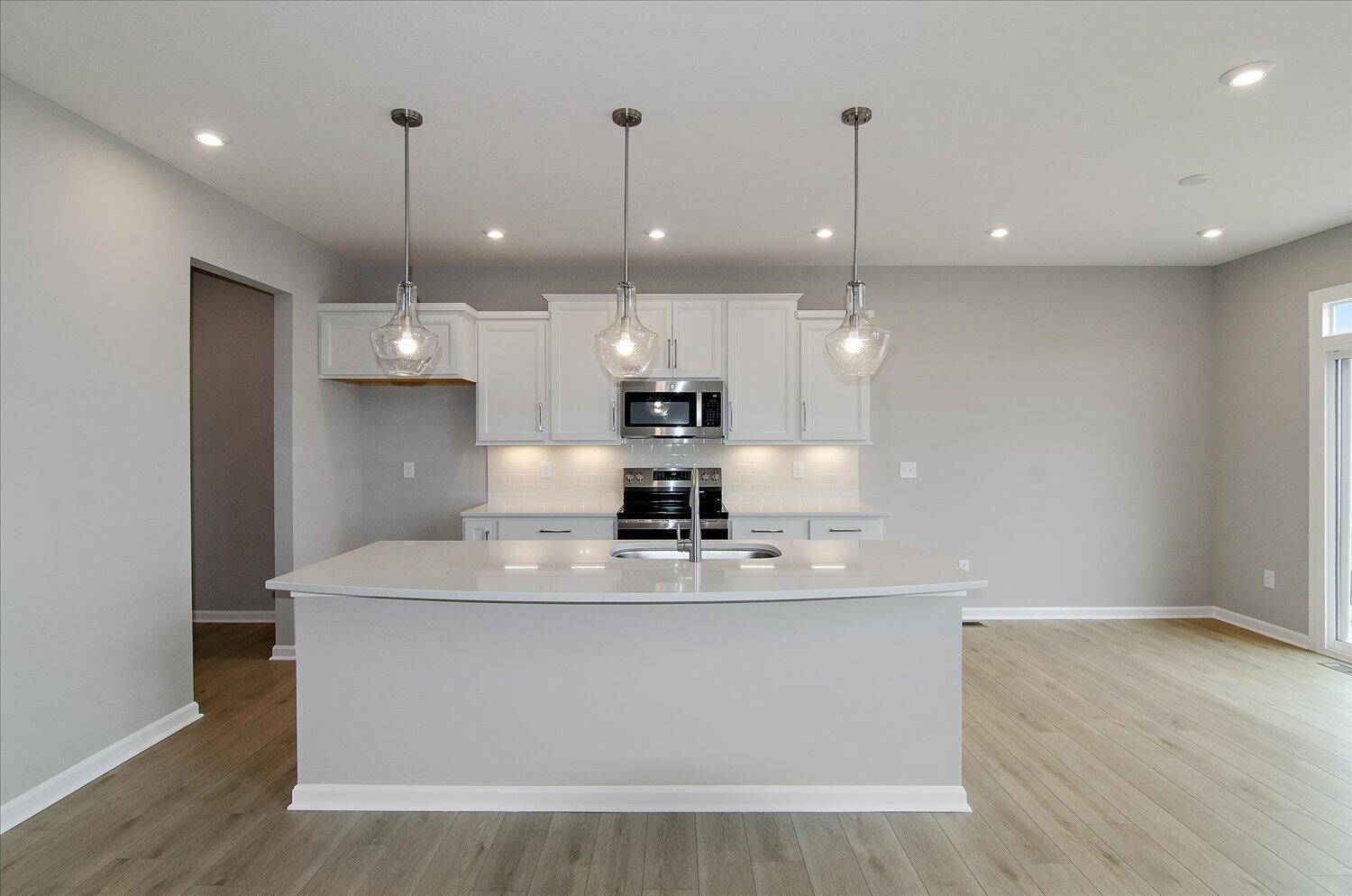 02-Kitchen