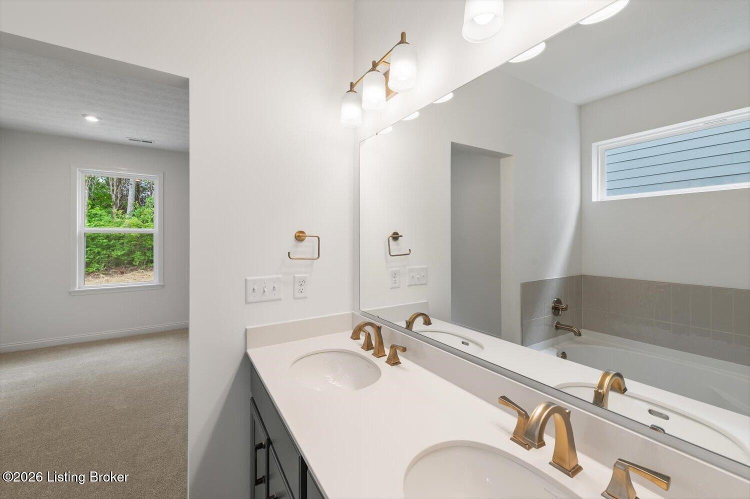 17-Primary Bathroom