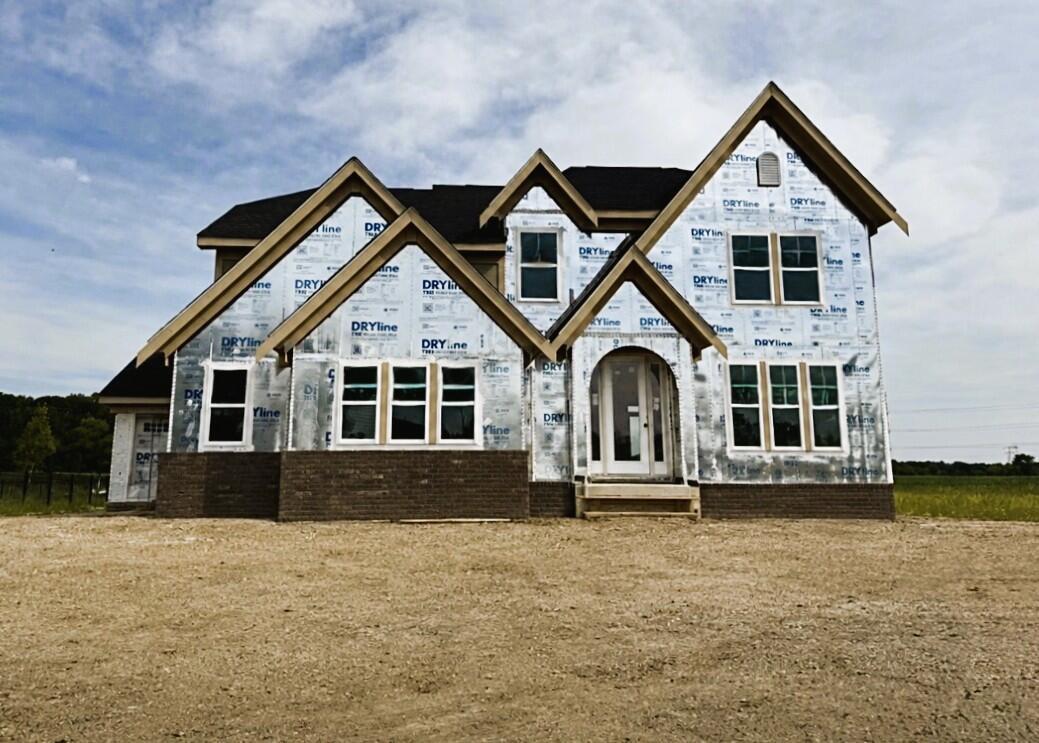 6833 Northfield