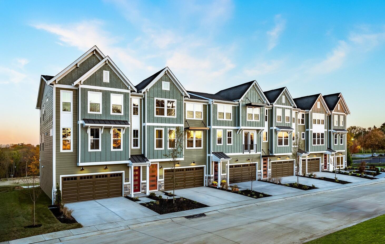 273 Meridian Way (Brookline)