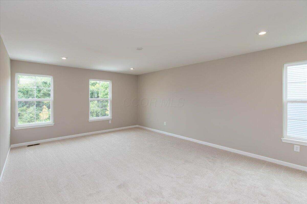 20-Primary Bedroom