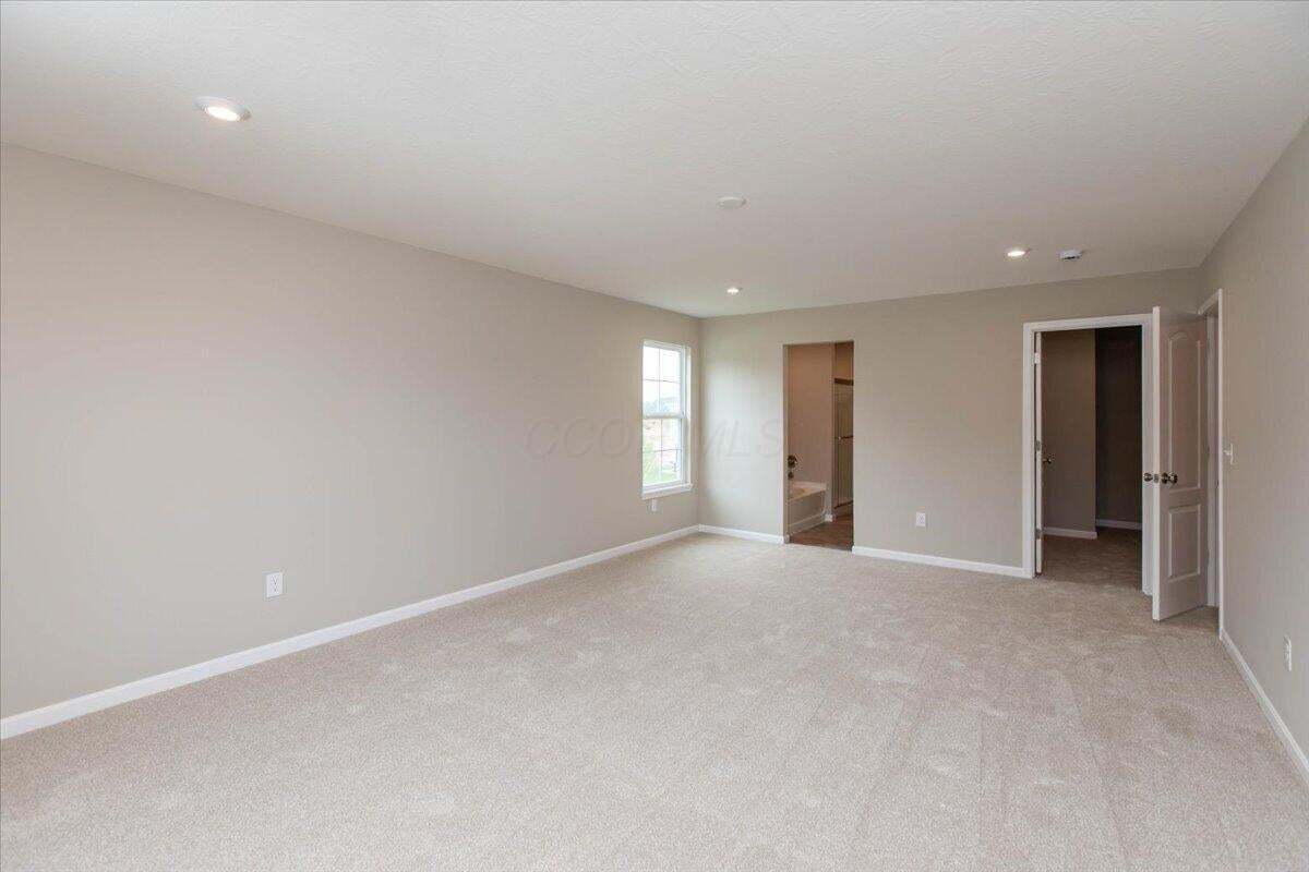 23-Primary Bedroom