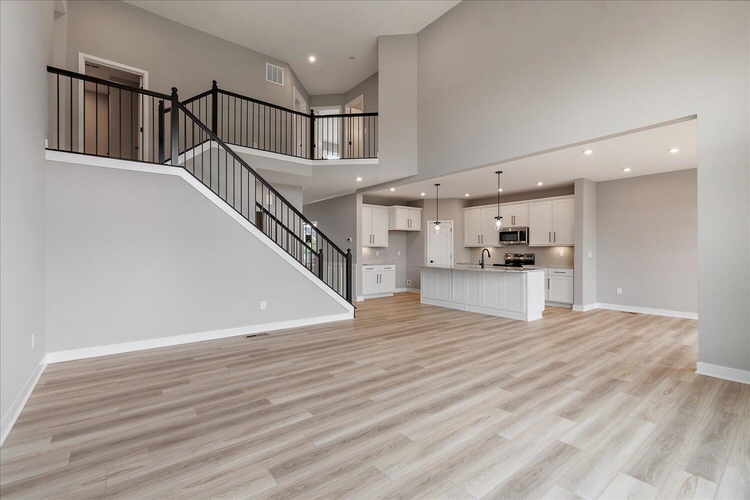 09-Living Room