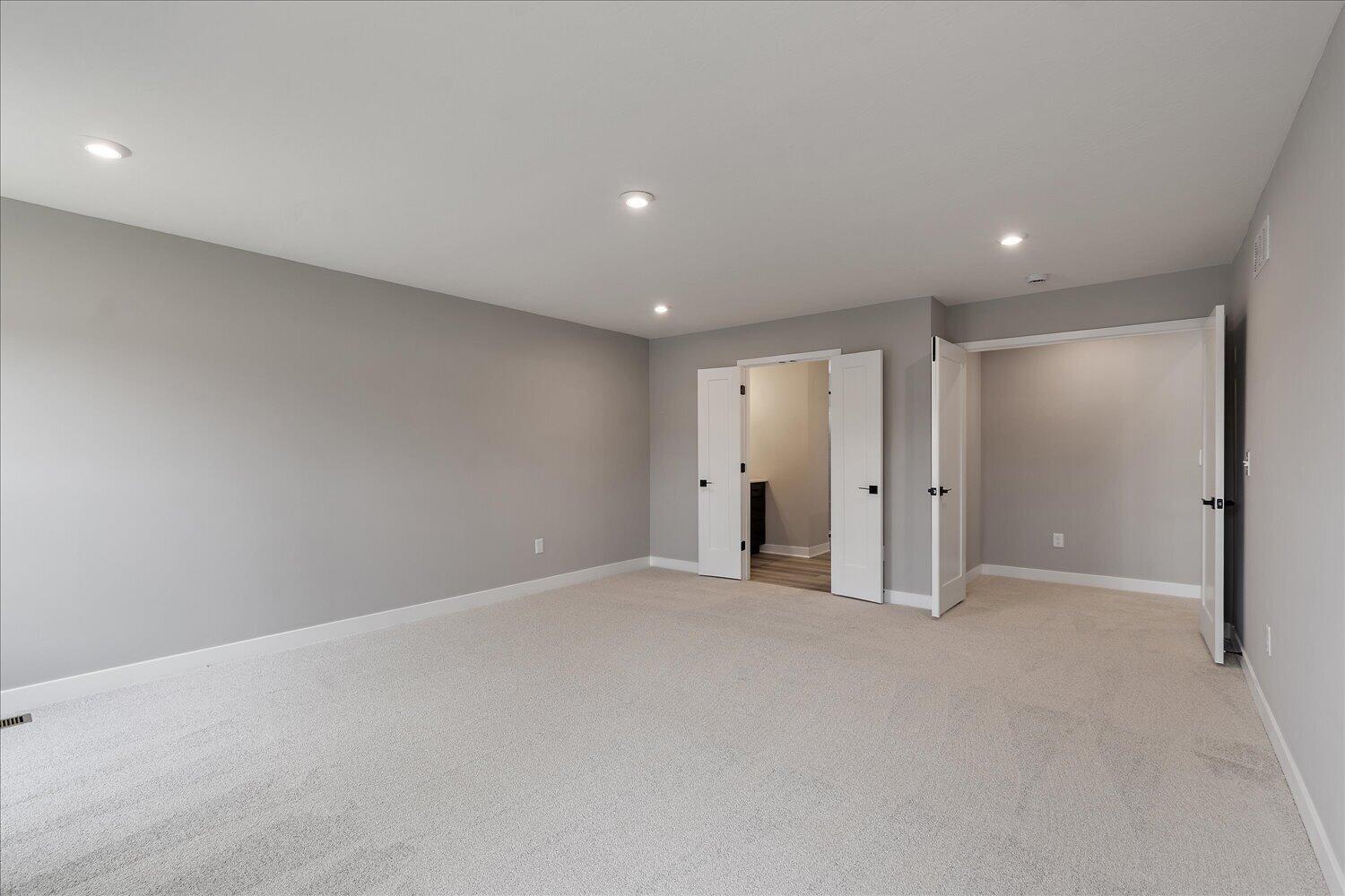 15-Primary Bedroom