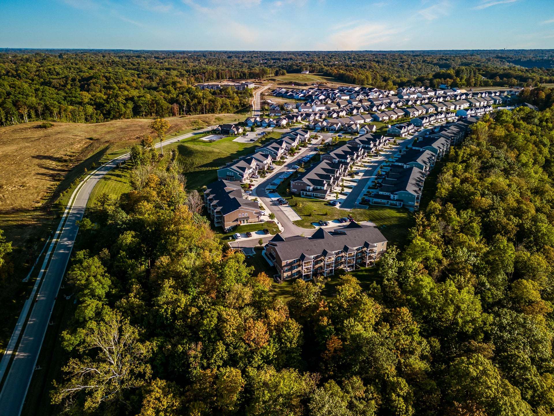 tuscany_tu0_aerial_0fh0950_community