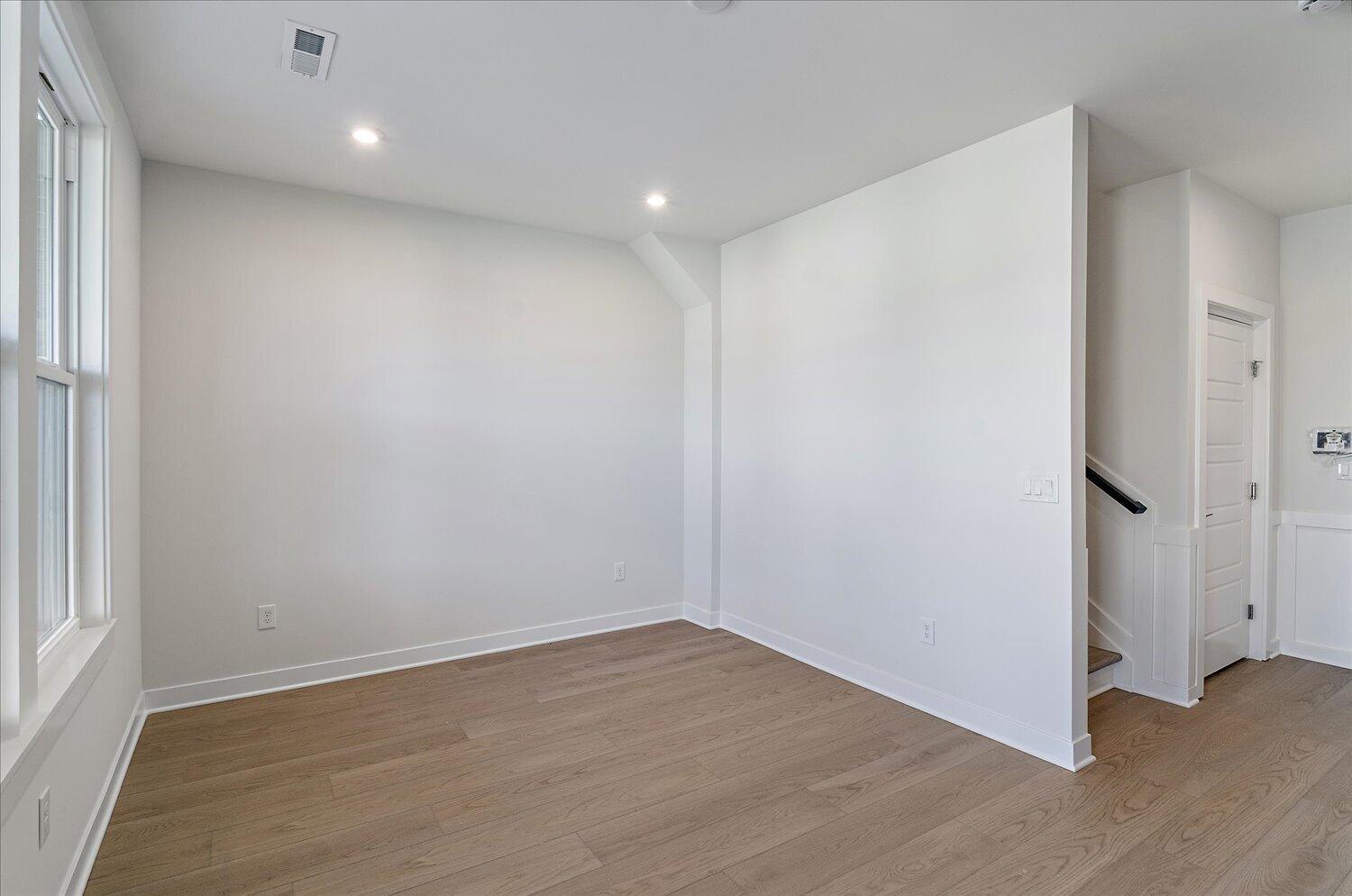 26-Family Room