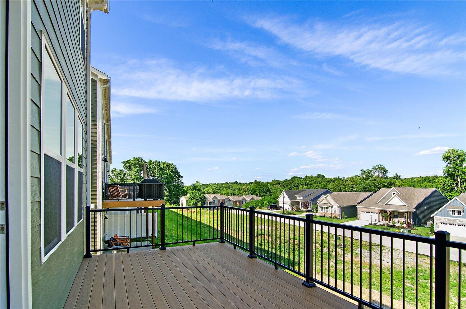 32-Deck
